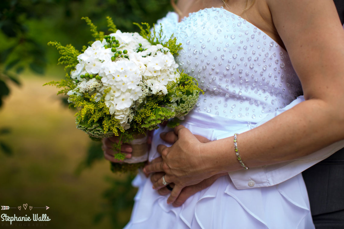 Cruz Blog 44 WOODINVILLE BACKYARD POOL WEDDING | WOODINVILLE WEDDING PHOTOGRAPHER