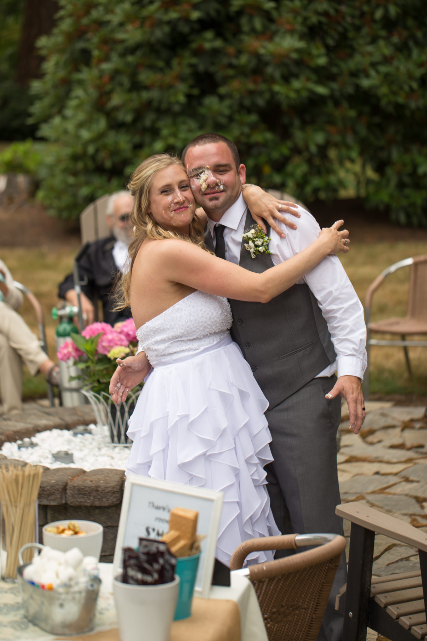 Cruz Reception Cake 33 WOODINVILLE BACKYARD POOL WEDDING | WOODINVILLE WEDDING PHOTOGRAPHER