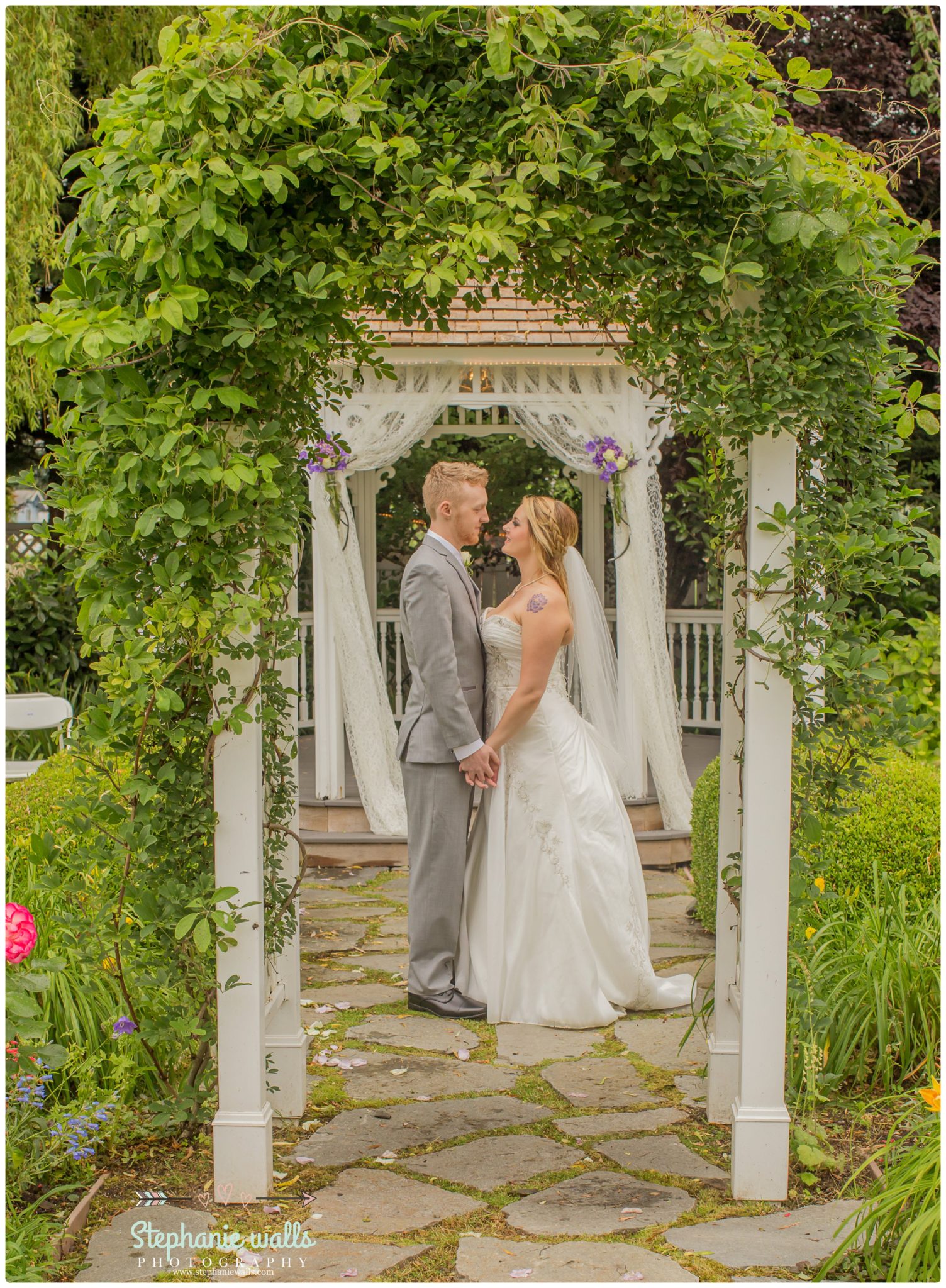 Schroeder Wedding 18 Grand Willow Wedding | Grand Willow Inn Mount Vernon Wedding