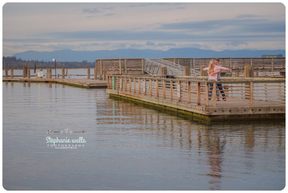 2016 12 21 0011 Windy Engagement | Everett Marina Dock Engagement Session