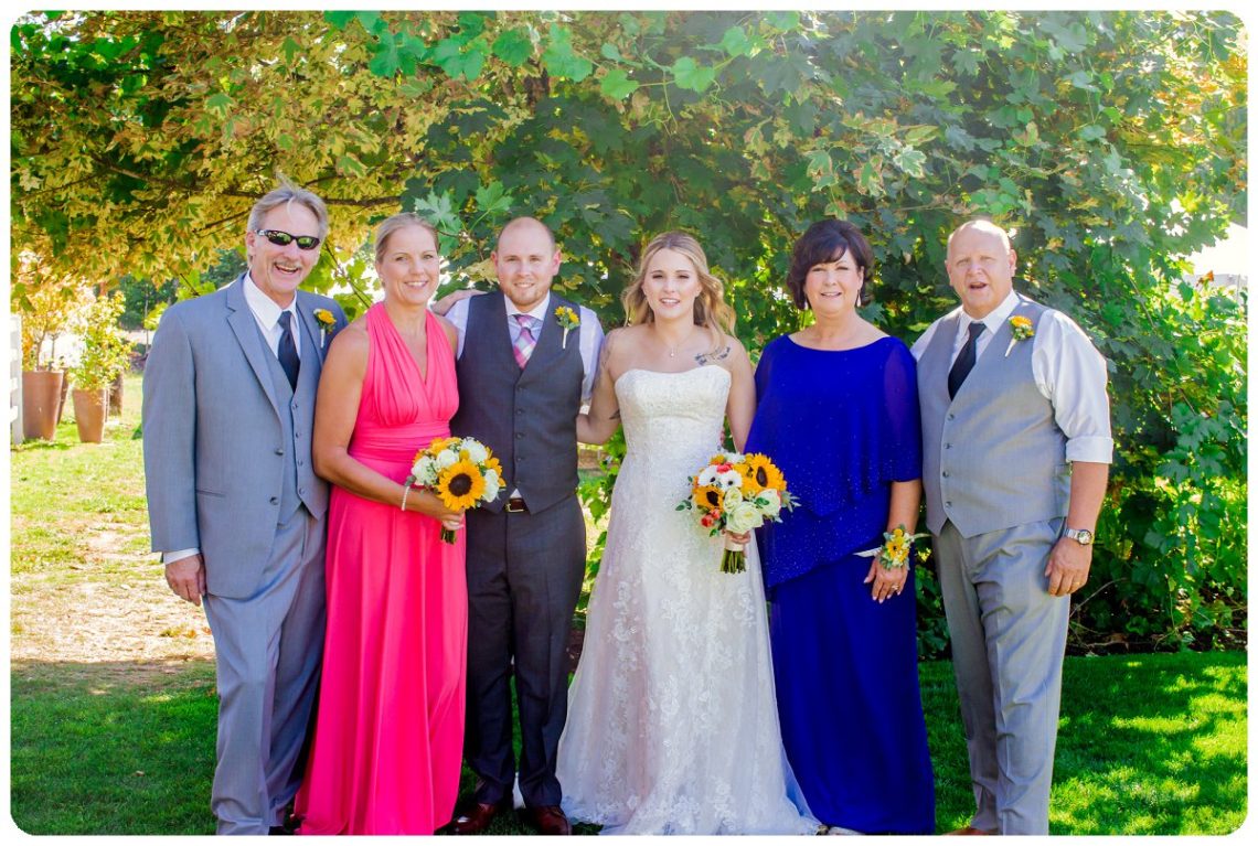 2017 02 02 0045 Sunflowers happy flower | Filigree Farm Buckley Wedding