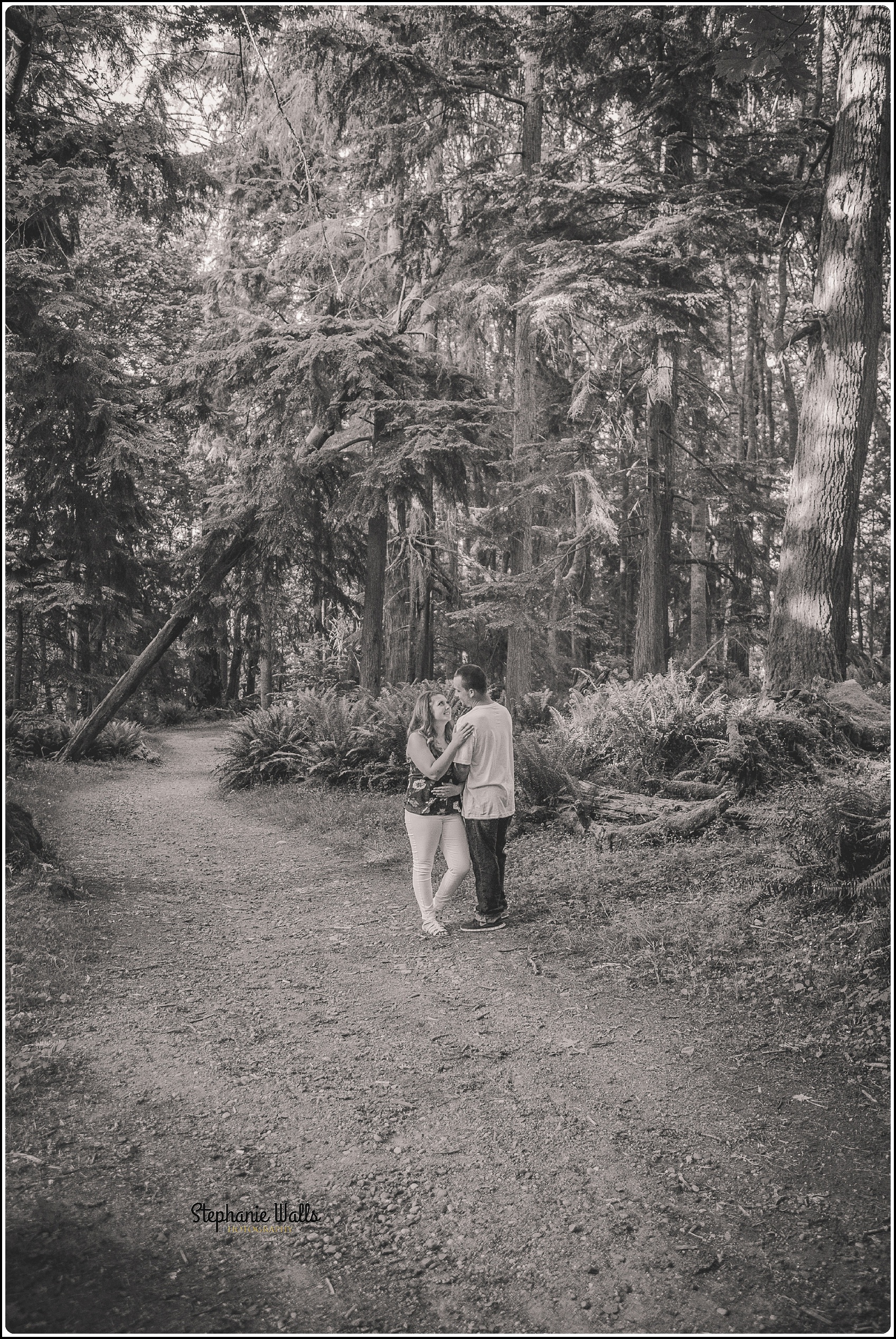 marissa   dustin046 2 Point Defiance Park Engagement with Marissa and Dustin