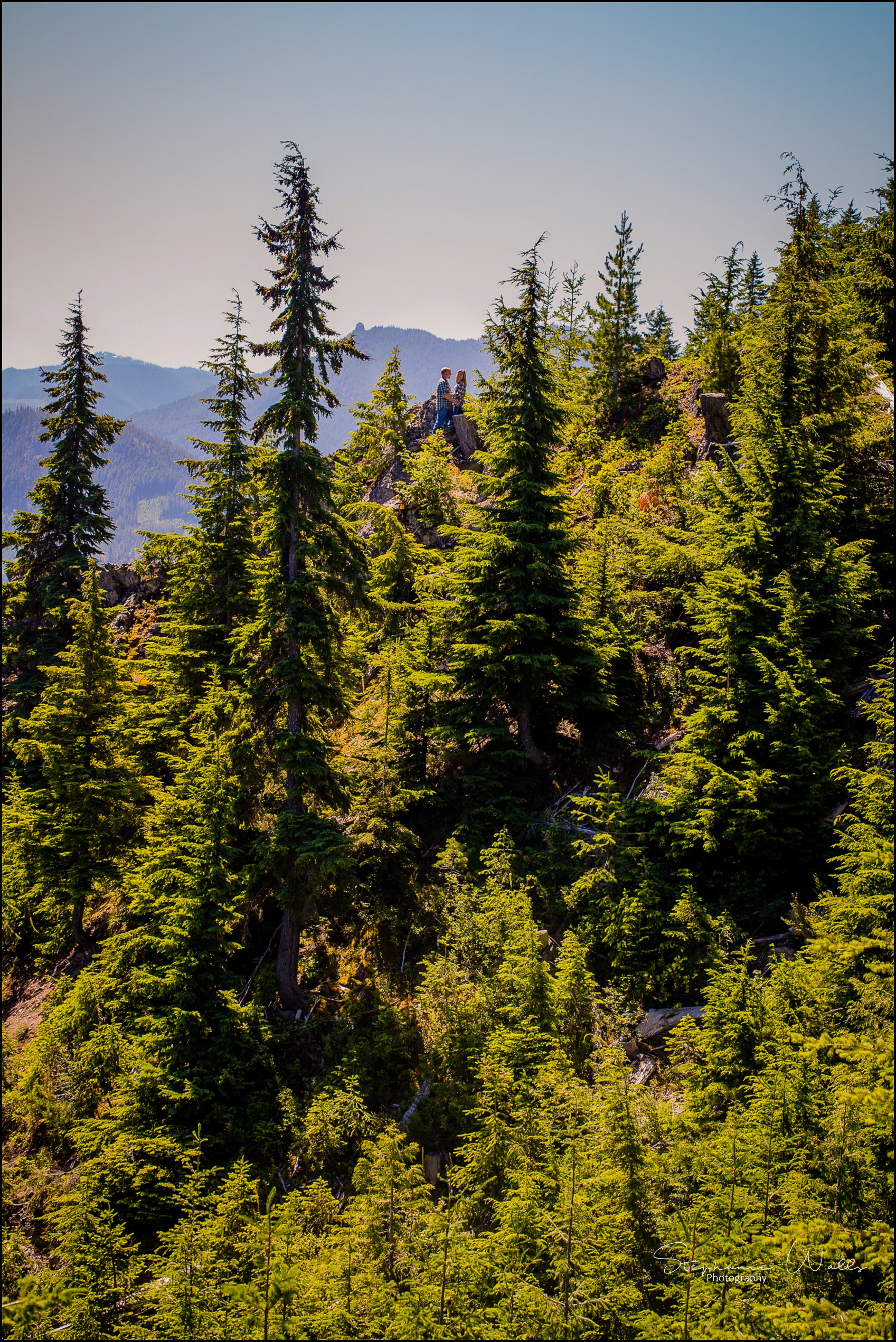 Taylor Jessie044 TAYLOR & JESSE | EASTON, WA ENGAGEMENT SESSION { SNOHOMISH WEDDING PHOTOGRAPHER }