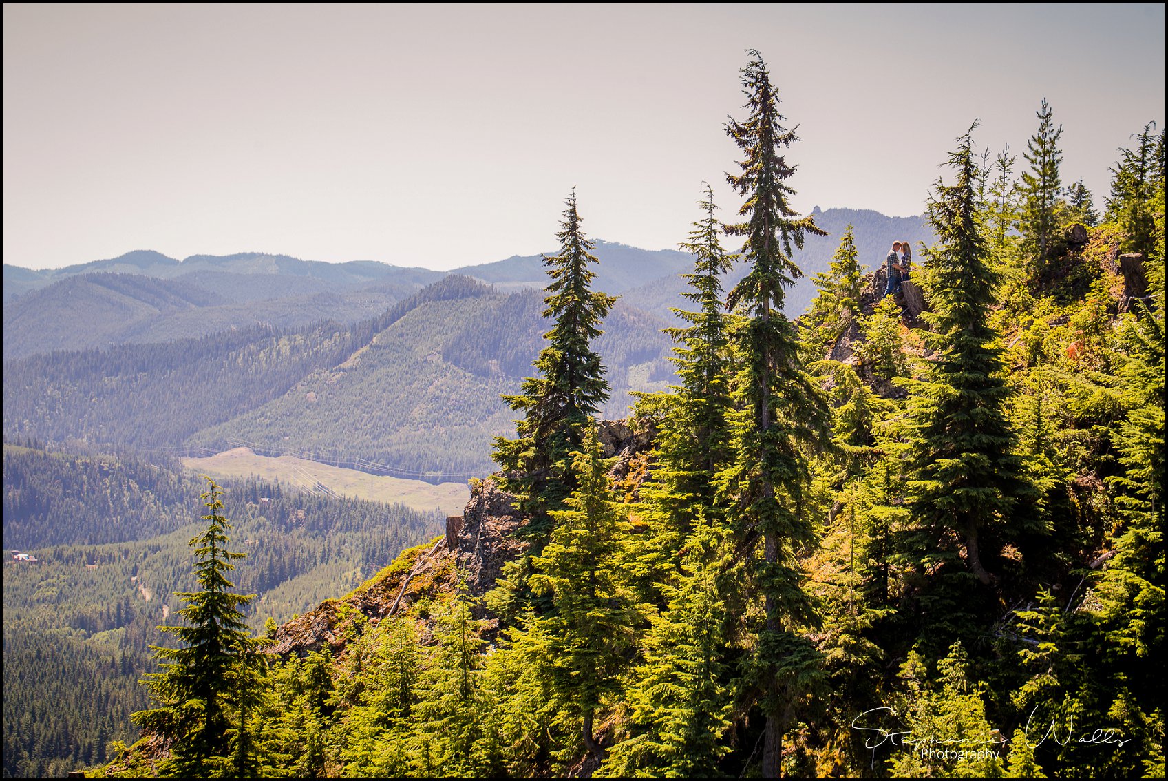 TAYLOR & JESSE | EASTON, WA ENGAGEMENT SESSION { SNOHOMISH WEDDING PHOTOGRAPHER }