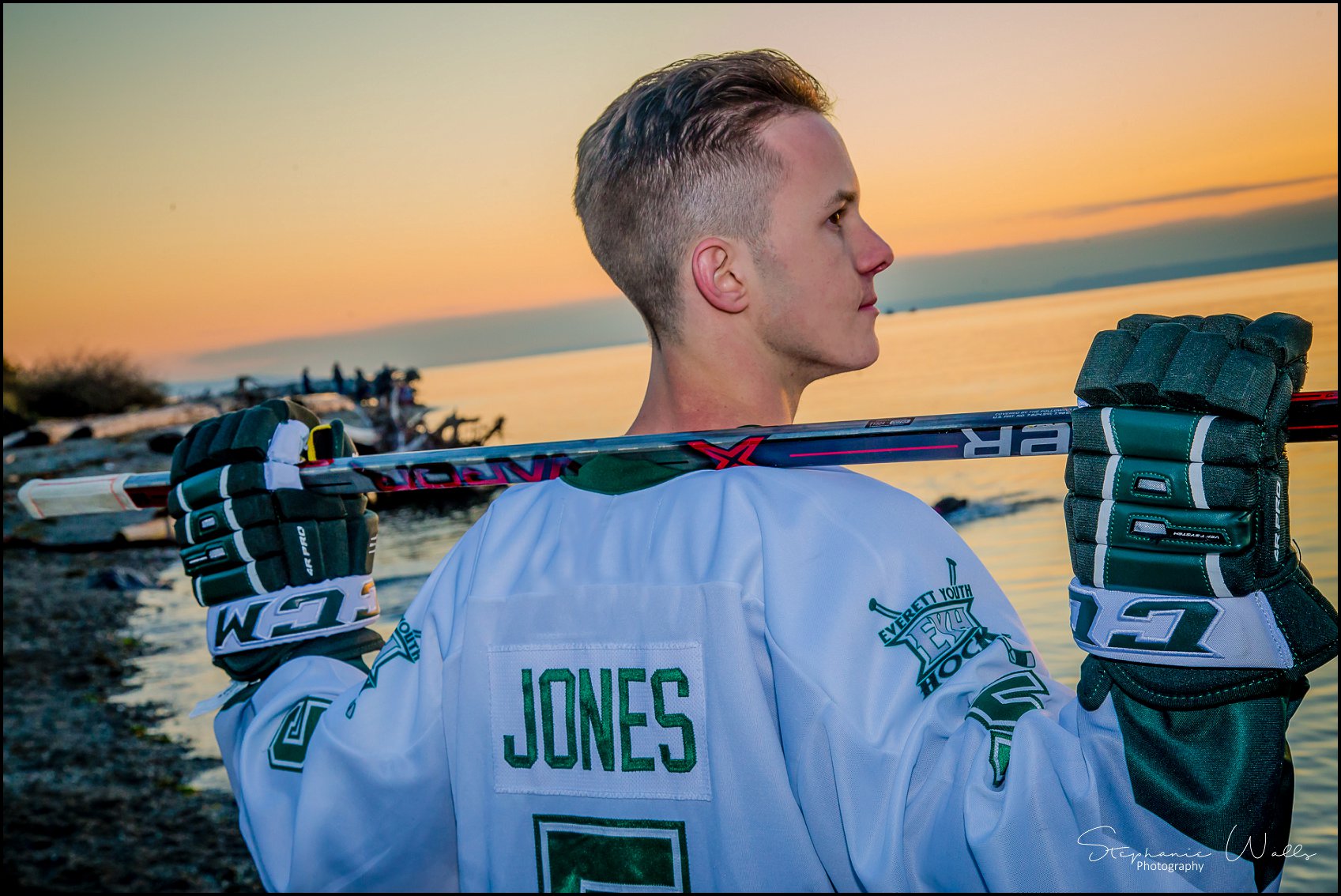 Josh Co2018 | Mukilteo Lighthouse Park | Bothell High School Senior Photographer