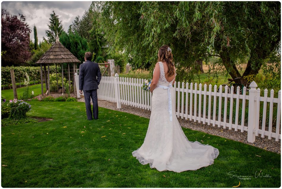 Stephanie Walls Photography 0144 950x636 Genesis Farms and Gardens Wedding of Kelli and Quintin