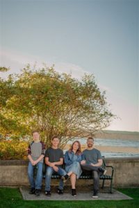 loading Children & Family Portraits