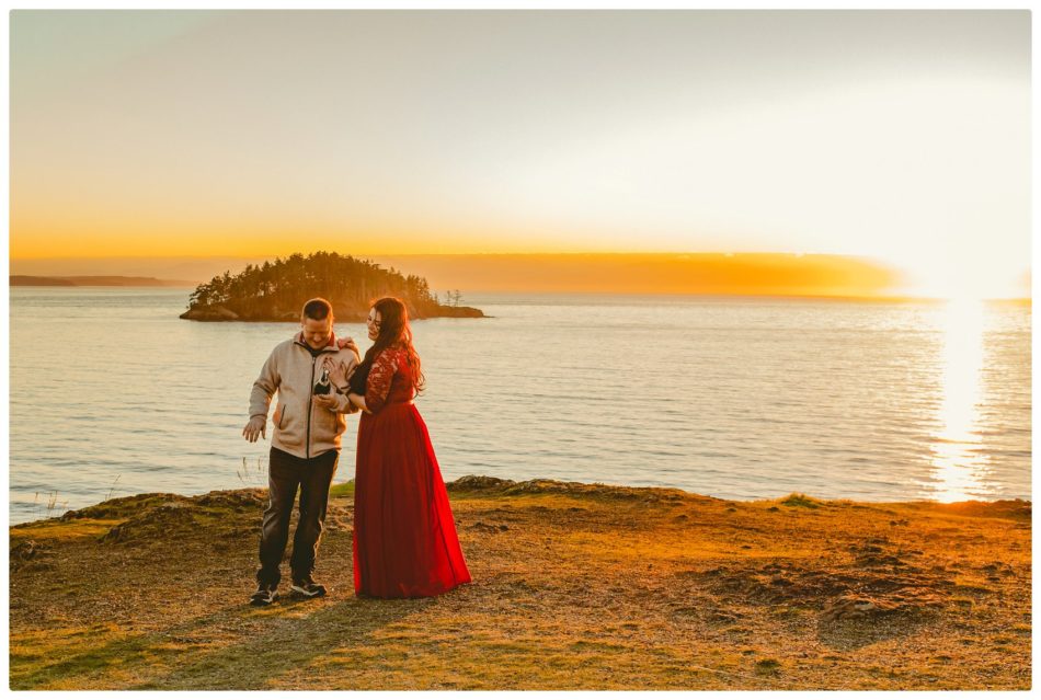 2021 05 30 0035 950x639 ROSARIO BEACH ENGAGEMENT SESSION | MEGAN & JEREMY