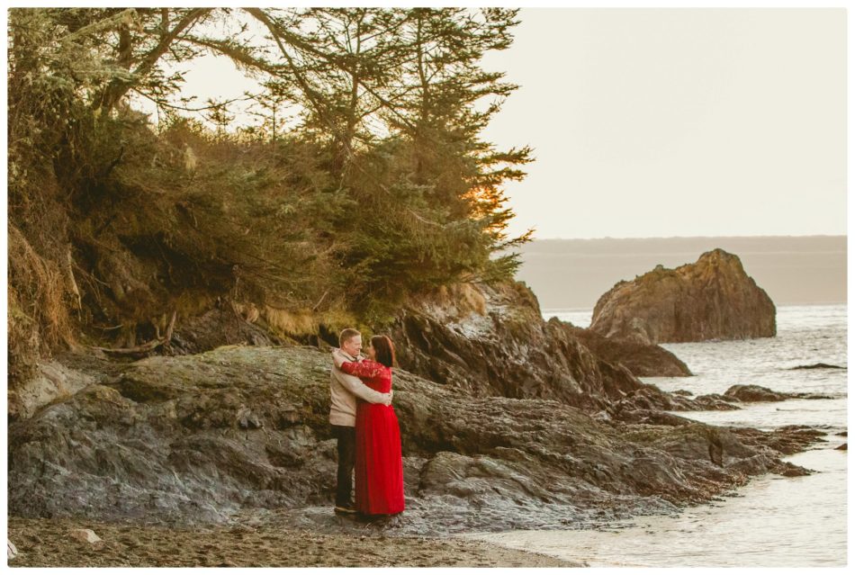 2021 05 30 0047 950x639 ROSARIO BEACH ENGAGEMENT SESSION | MEGAN & JEREMY