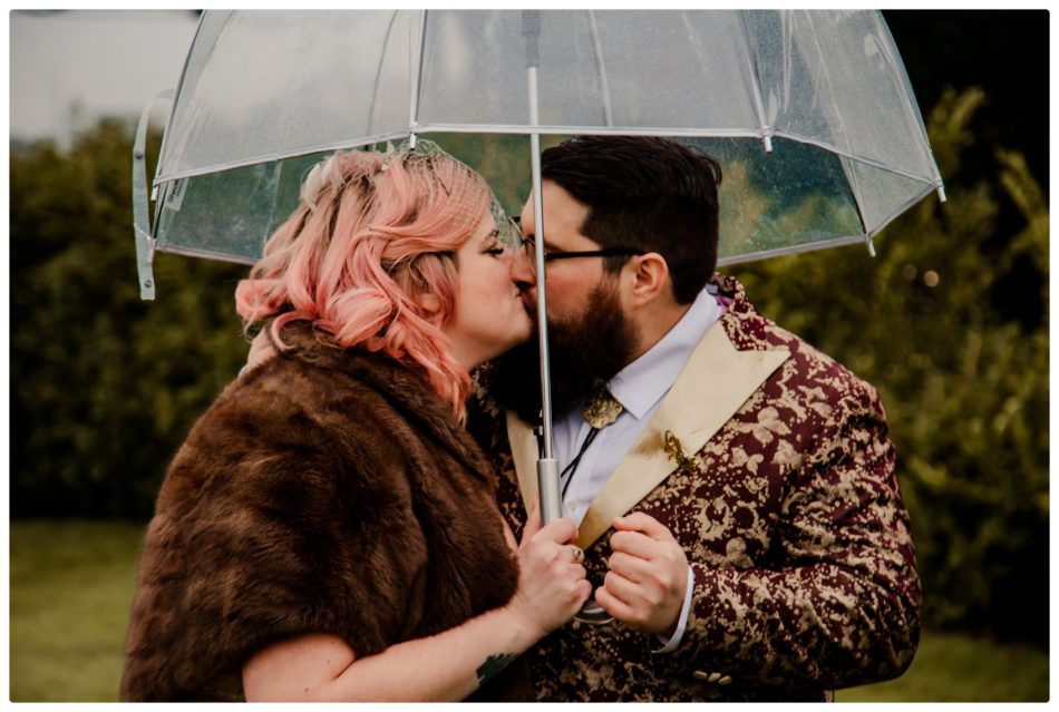 2021 06 01 0019 950x639 NANTUCKET INN ANACORTES NEW YEARS ELOPEMENT | KELSEY & TROY