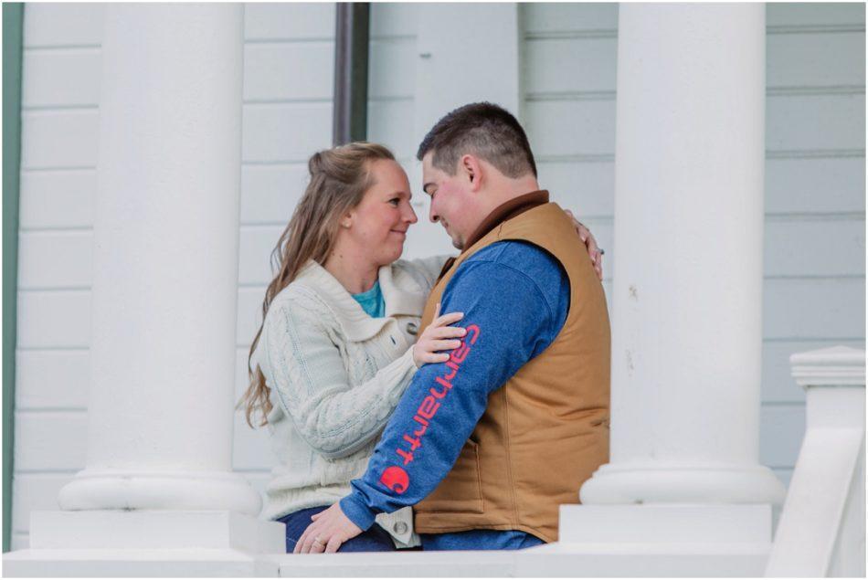 Stephanie Will 031 950x635 Mukilteo Lighthouse Beach Couples Session