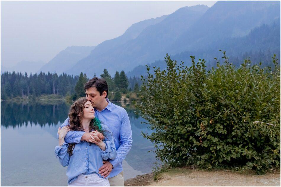 Chasing the light Gold Creek Pond Engagement Session 0048 950x634 Chasing the light Gold Creek Pond Engagement Session