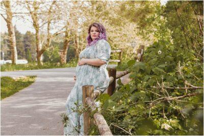 loading Maternity & Newborn Portraits