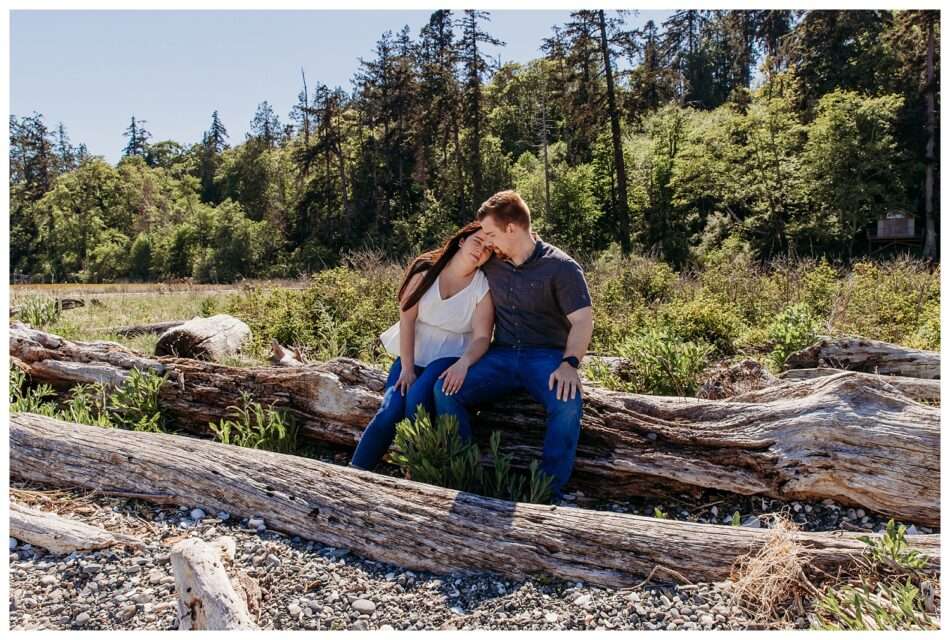 Family Beach Property Kingston Engagement Session Todd Sara 0012 950x640 Family Beach Property Kingston Engagement Session | Todd & Sara