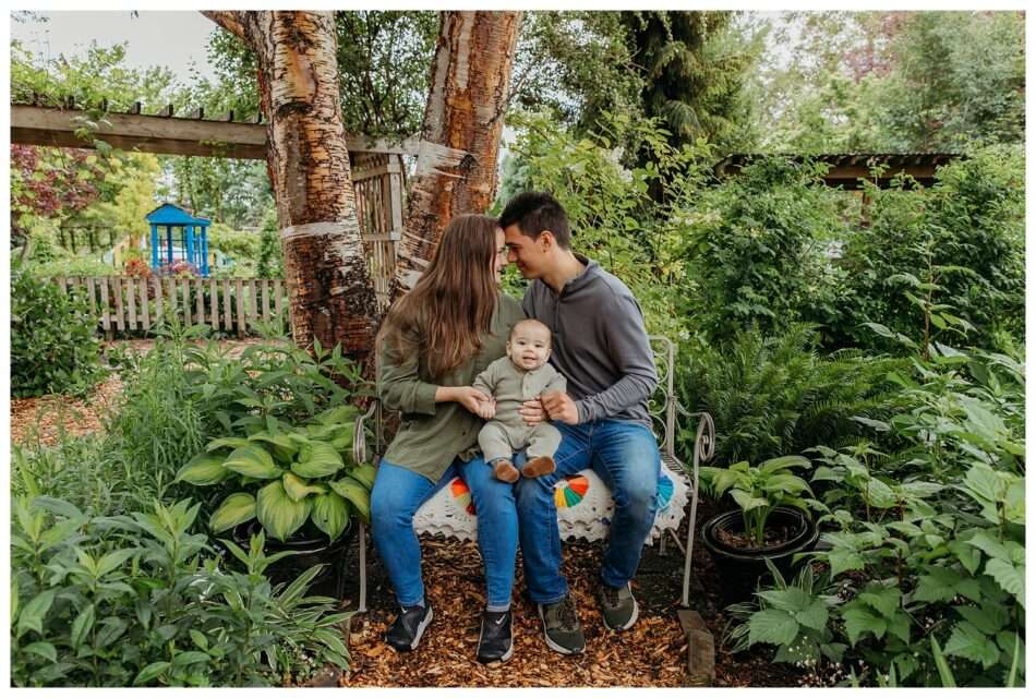 Jennings Park Spring Mini Sessions Marysville Portrait Photographer 0015 950x640 Jennings Park Spring Mini Sessions | Marysville Portrait Photographer