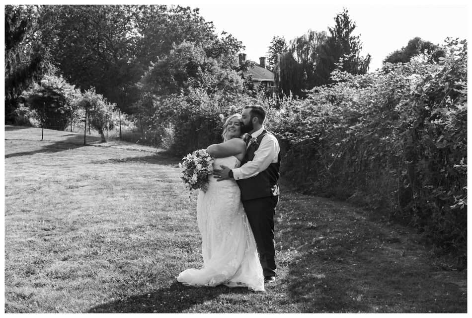 A Classic Love Story in Snohomish | Wedding at First Presbyterian Church A Classic Love Story in Snohomish Wedding at First Presbyterian Church 0023 950x639 A Classic Love Story in Snohomish | Wedding at First Presbyterian Church