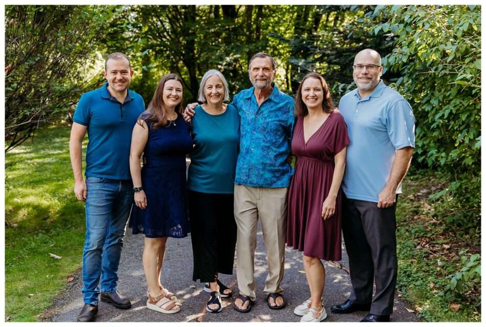 Generations Gathered | A Heartwarming Extended Family Session at Bothell Landing in Bothell, WA Generations Gathered A Heartwarming Extended Family Session at Bothell Landing in Bothell WA 0006 950x640 Generations Gathered | A Heartwarming Extended Family Session at Bothell Landing in Bothell, WA