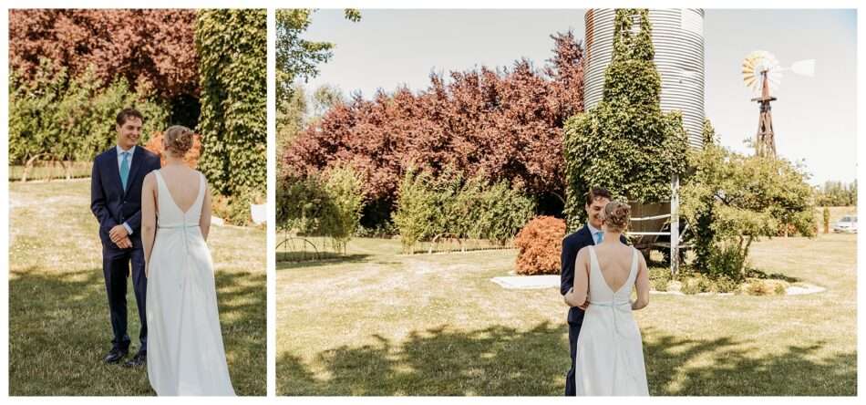 Tractoring Love at Snohomish Stocker Farms Allie Alex 0006 950x444 Tractoring Love at Snohomish Stocker Farms | Allie & Alex