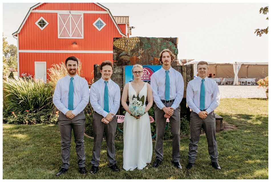 Tractoring Love at Snohomish Stocker Farms Allie Alex 0058 950x639 Tractoring Love at Snohomish Stocker Farms | Allie & Alex