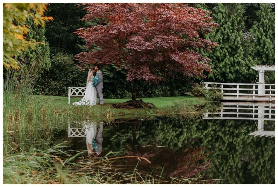 Turquoise Blooms Timeless Vows An August Wedding at Natures Connection 0010 1 950x639 Turquoise Blooms & Timeless Vows | An August Wedding at Nature’s Connection