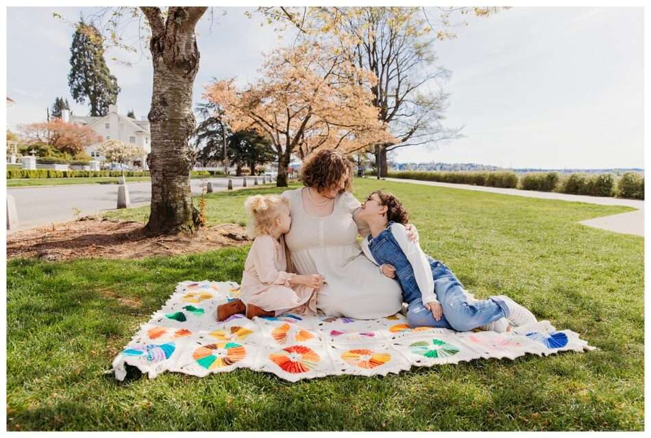 2025 Cherry Blossom Mini Sessions | Grand Avenue Park, Everett WA 2025 Cherry Blossom Mini Sessions Grand Avenue Park Everett WA 0006 950x640 2025 Cherry Blossom Mini Sessions | Grand Avenue Park, Everett WA