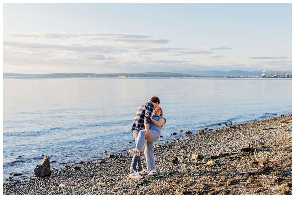 A Sunset Engagement at Howarth Park | Everett, WA A Sunset Engagement at Howarth Park Everett WA 0036 950x640 A Sunset Engagement at Howarth Park | Everett, WA