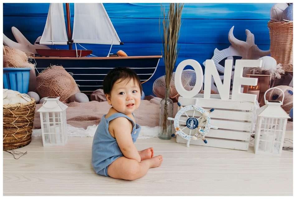 Kolten Turns One Nautical Cake Smash Session in Studio 0013 950x640 Kolten Turns One! | Nautical Cake Smash Session in Studio