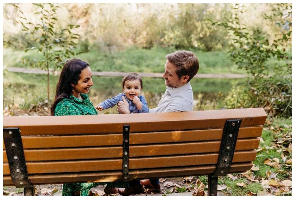 Sweet Beginnings: A 6 Month Family Session at Bothell Landing Sweet Beginnings A 6 Month Family Session at Bothell Landing 0015 950x640 Sweet Beginnings: A 6 Month Family Session at Bothell Landing