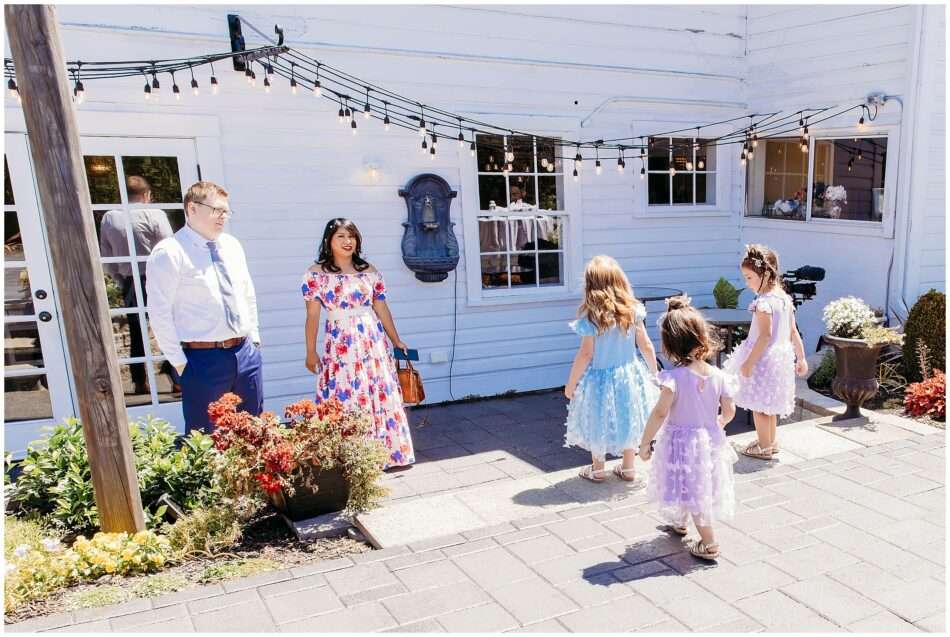Love Laughter Ice Cream Joy Filled Snohomish Belle Chapel Wedding 0054 950x637 Love, Laughter & Ice Cream: Paula & Melissa’s Joy Filled Snohomish Belle Chapel Wedding